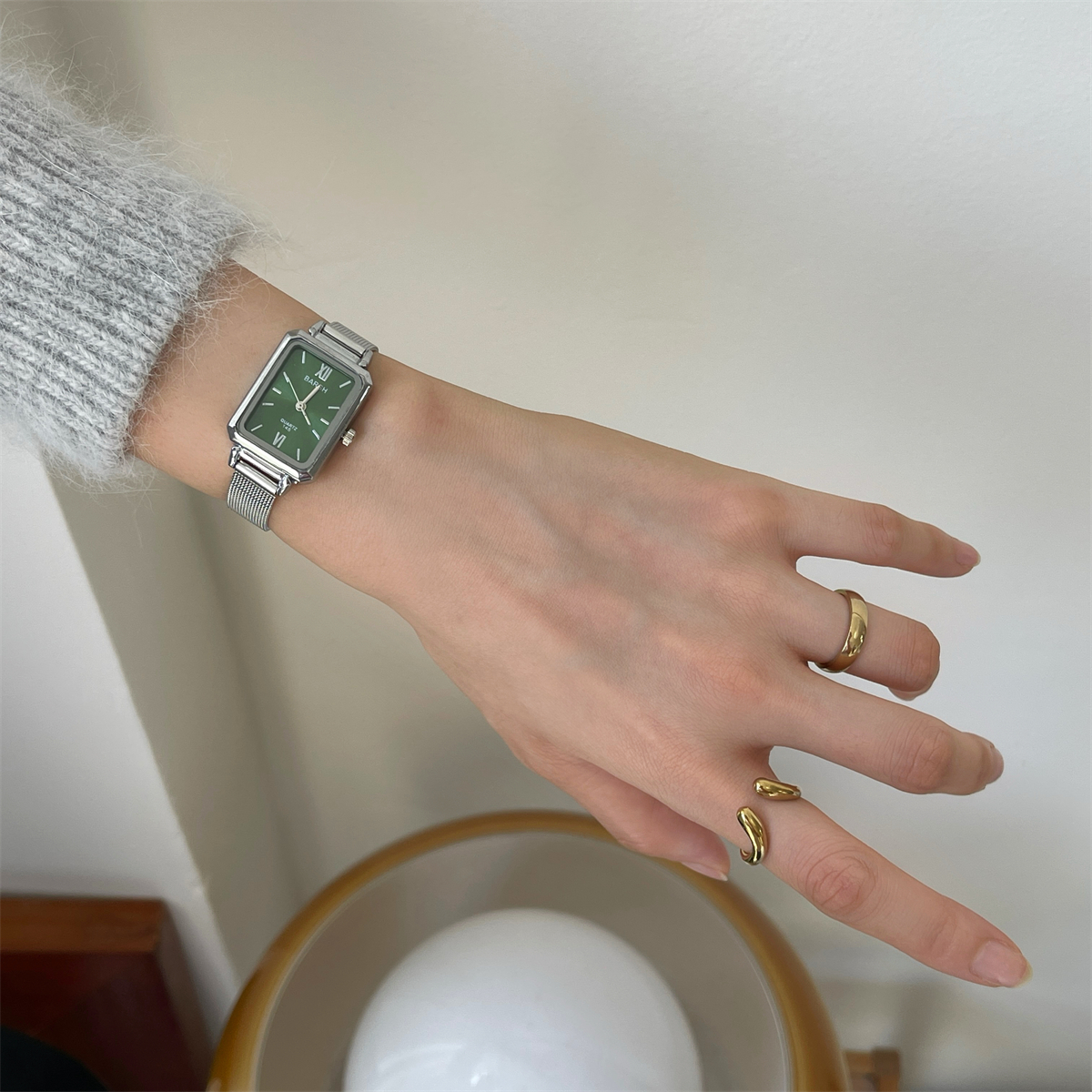 Luxury Watch Grade - Elegant ladies watch Green square high-grade