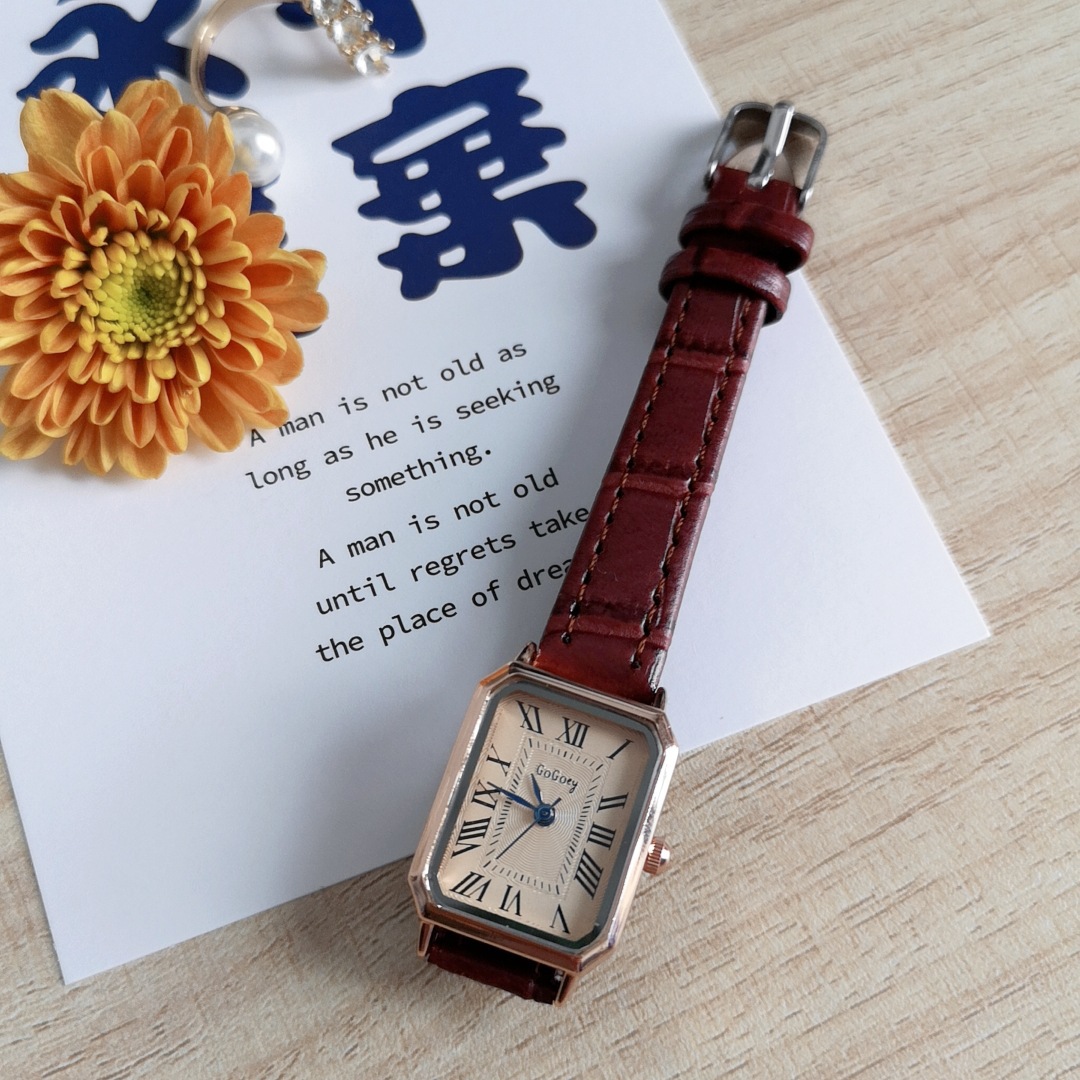손목시계 시계 Часы 헬로키티 Fashion Rect - Luxury Watch For Sale avis et prix