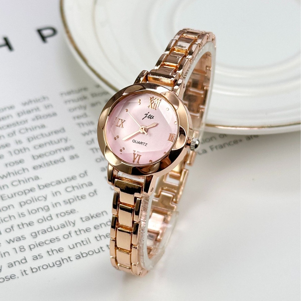 Women's minimalist and compact - Luxury Watch Ladies avis et prix